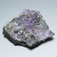 アメシスト（紫水晶）クラスター