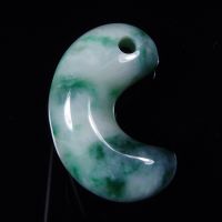 糸魚川小滝産翡翠勾玉