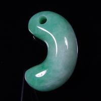 糸魚川金山谷産翡翠勾玉