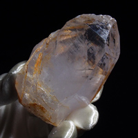 日本産水晶原石 対馬産水晶