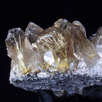 GC1174金針水晶（ゴールドルチル）クラスター（群晶）