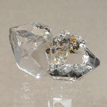 HK098ハーキマーダイヤモンド