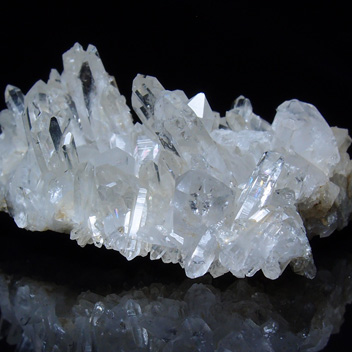 K1054ヒマラヤ水晶群晶（クラスター）