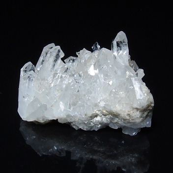 K1061ヒマラヤ水晶群晶（クラスター）